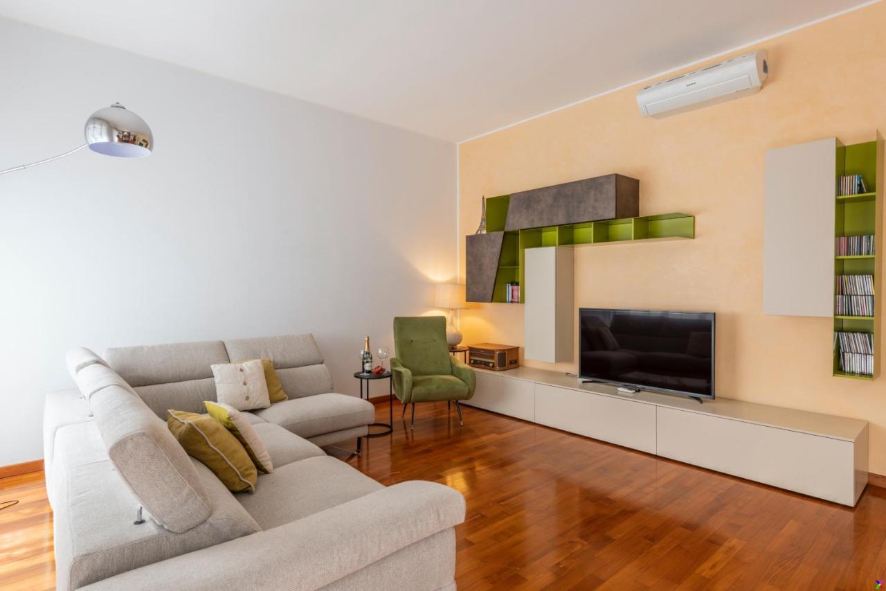 Bnbutler - Stromboli, 22 - Ampio, Luminoso Ed Elegante Milano Exteriör bild